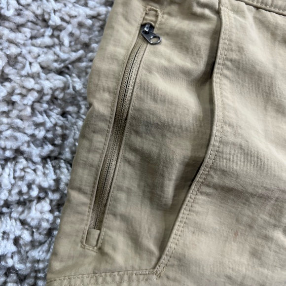 The North Face Men's Khaki convertible Cargo Pants large - Picture 13 of 14